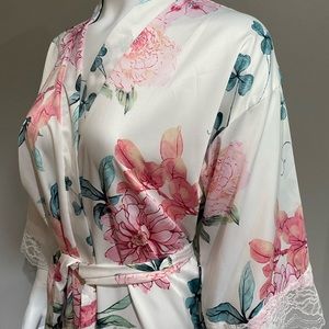 Linea Donatella NWT Summer Robe